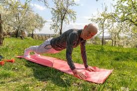 LPL次级联赛彻底没救了？连输越南、日本队，观众：很难怀疑没买