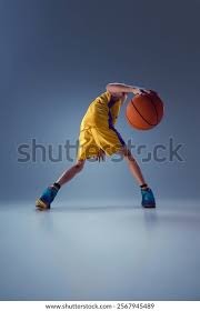 萨哈：安东尼和桑乔在曼联时很自负，看不出他们爱俱乐部